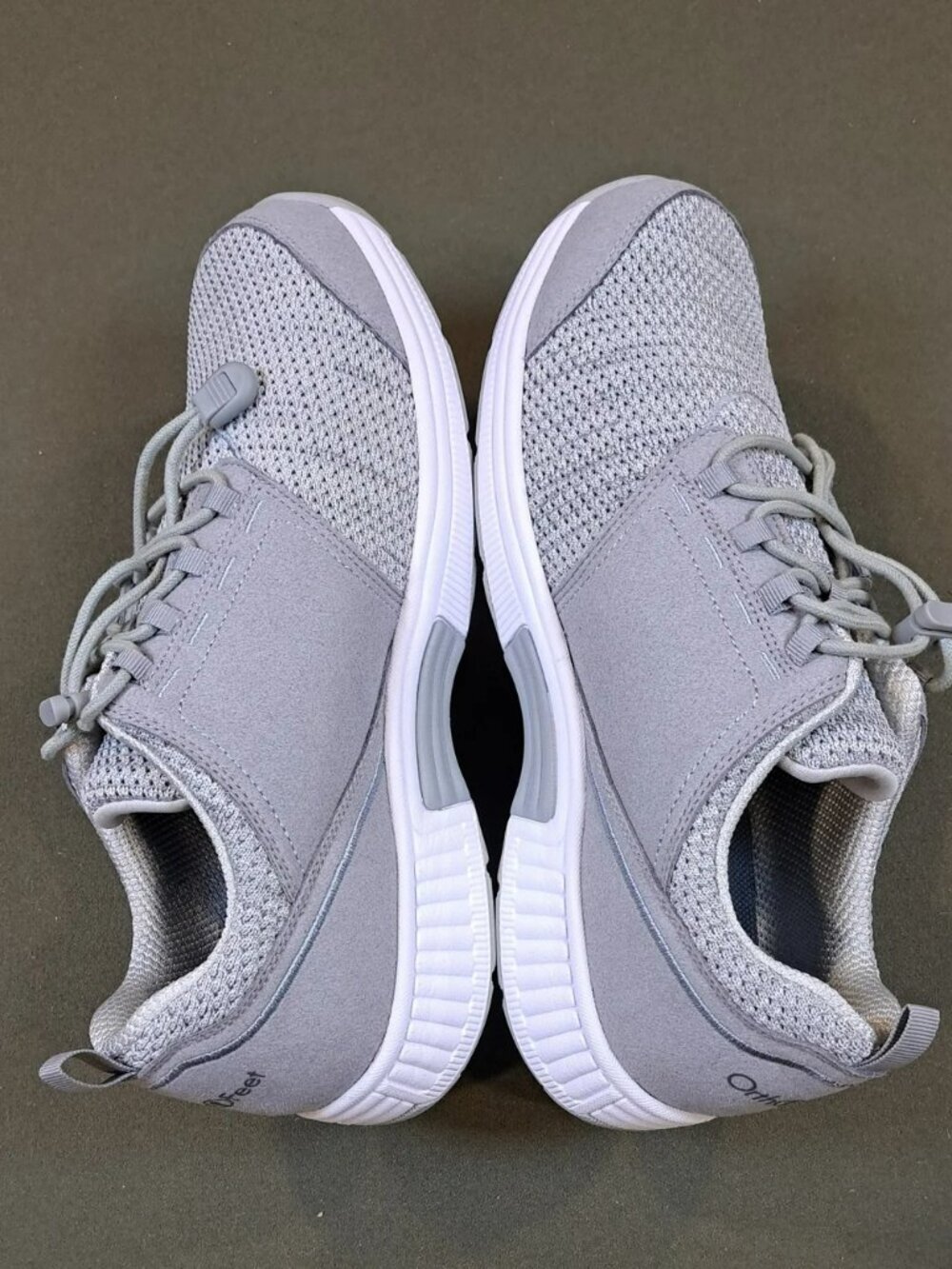 Orthofeet Francis No-Tie Sneakers - Color: Gray - Size: Women 11.5 Wide (D) - Picture 6 of 11